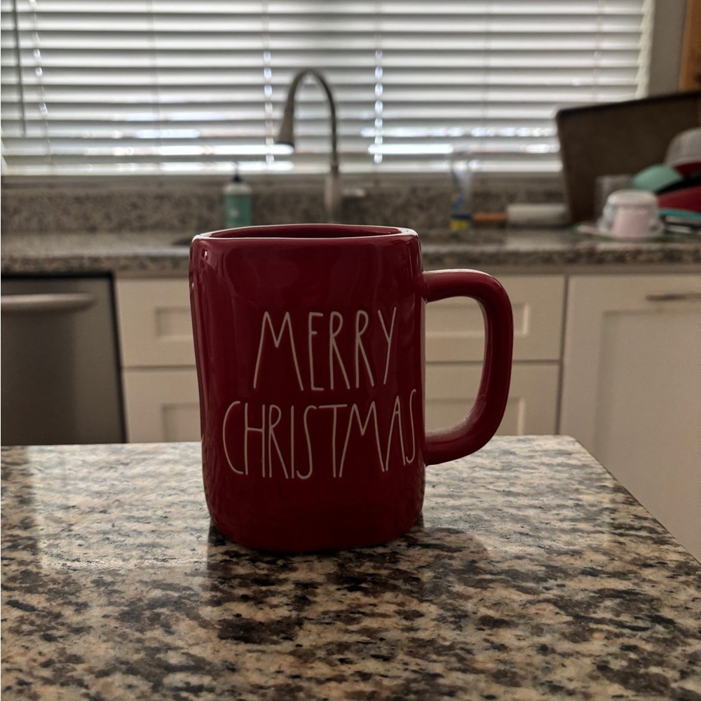 Red 'Merry Christmas' Mug